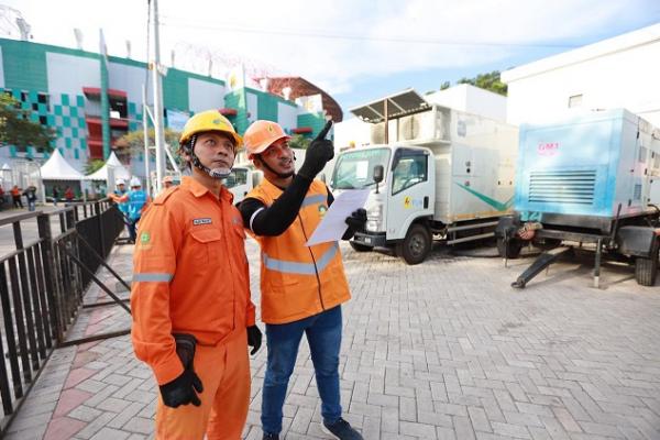  PLN siapkan pengamanan berlapis untuk memaksimalkan dukungan penyaluran energi listrik dalam gelaran Piala AFF U-19 yang berlangsung di Surabaya ( Foto : Humas PLN ) 